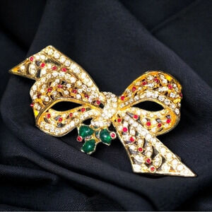 Vintage Christmas Bow Rhinestone Gold Tone Mistletoe Holly Leaf Brooch